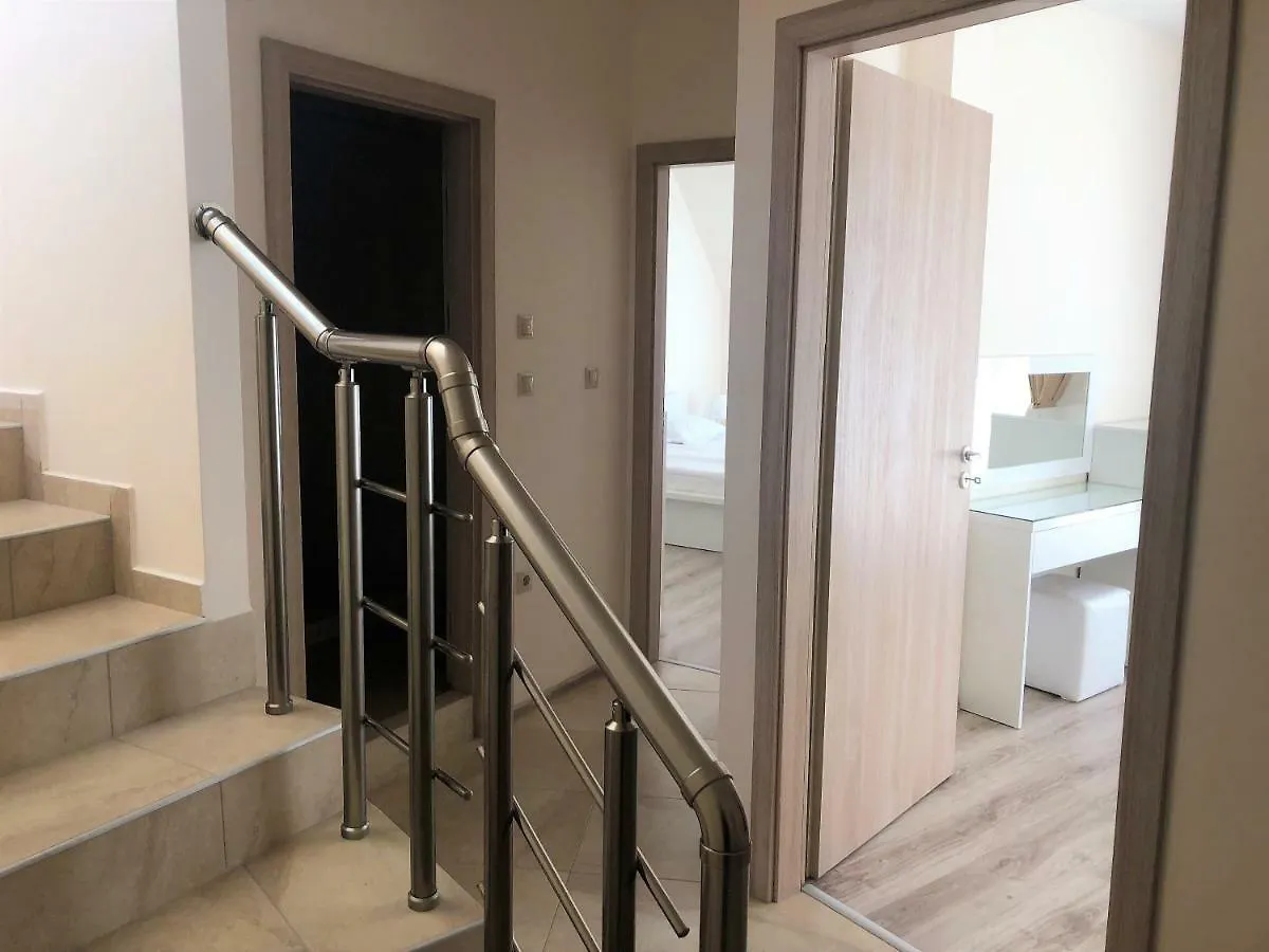 Appartement Varna South Bay Beach Residence