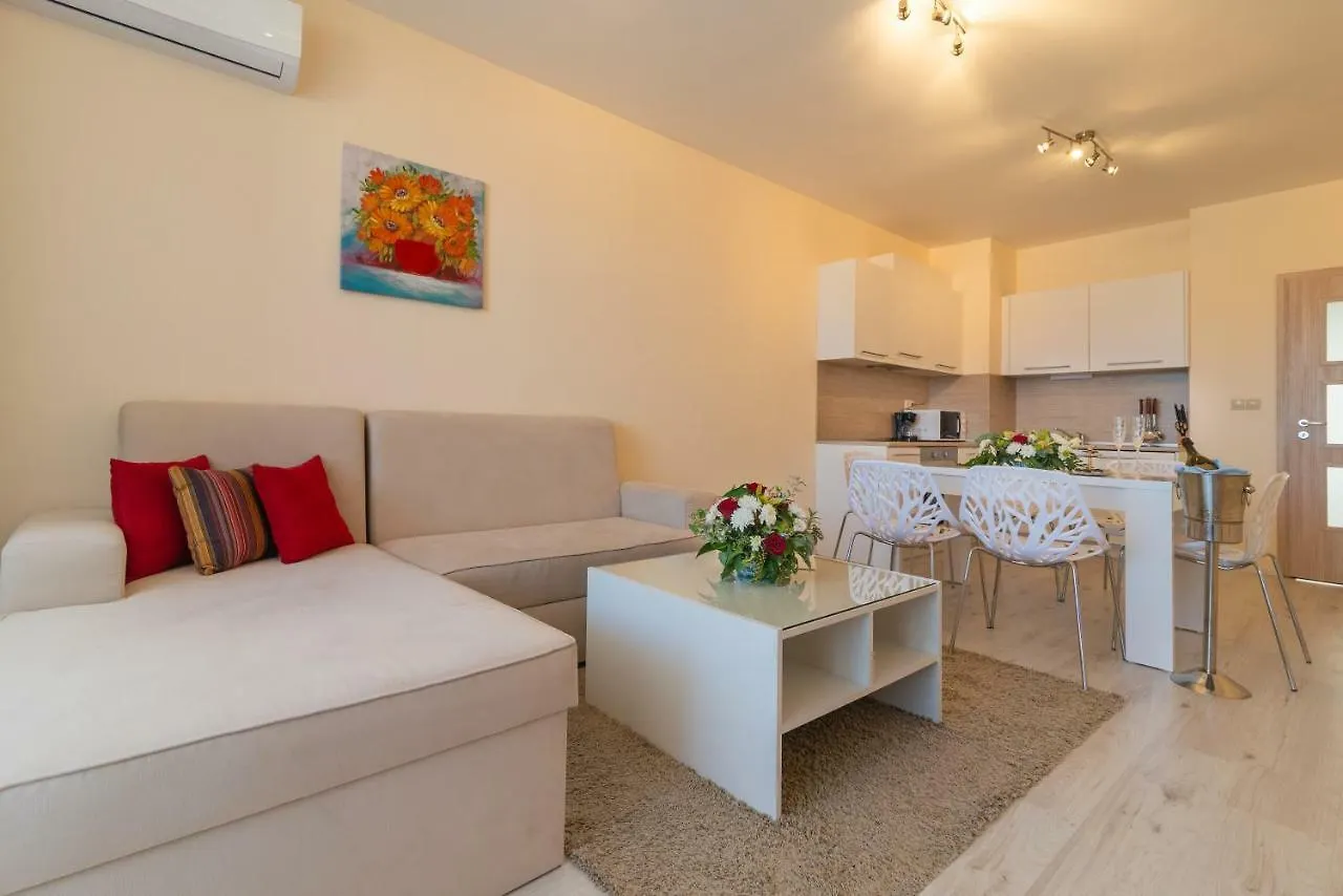 Appartement Varna South Bay Beach Residence
